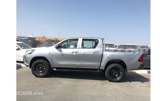 Buy Import Toyota Hilux Other Car in Import - Dubai in Anse-la-Raye Buy Import Toyota Hilux Other Car in Import - Dubai in Anse-la-Raye