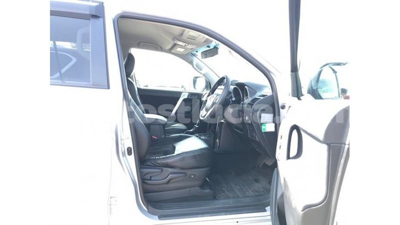 Big with watermark toyota prado anse la raye import dubai 2317