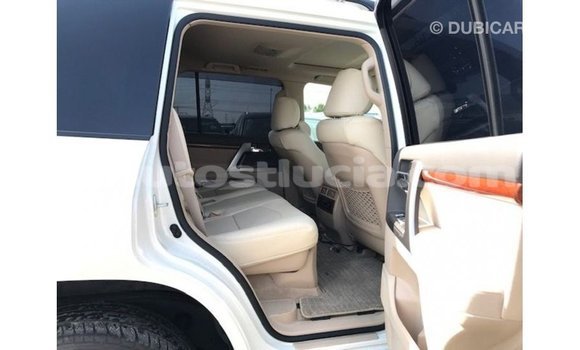 Buy Import Toyota Land Cruiser White Car in Import - Dubai in Anse-la-Raye Buy Import Toyota Land Cruiser White Car in Import - Dubai in Anse-la-Raye