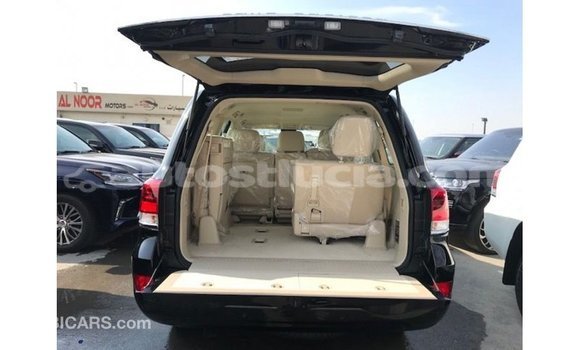 Buy Import Toyota Land Cruiser Black Car in Import - Dubai in Anse-la-Raye Buy Import Toyota Land Cruiser Black Car in Import - Dubai in Anse-la-Raye
