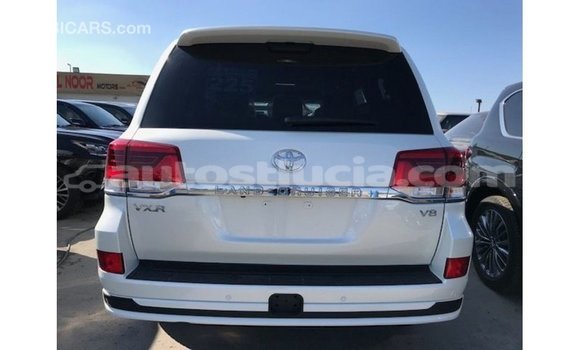 Buy Import Toyota Land Cruiser White Car in Import - Dubai in Anse-la-Raye Buy Import Toyota Land Cruiser White Car in Import - Dubai in Anse-la-Raye