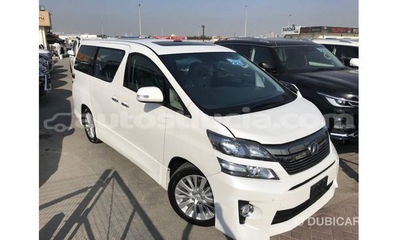 Buy Import Toyota Vellfire White Car in Import - Dubai in Anse-la-Raye Buy Import Toyota Vellfire White Car in Import - Dubai in Anse-la-Raye