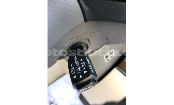 Buy Import Toyota Land Cruiser White Car in Import - Dubai in Anse-la-Raye Buy Import Toyota Land Cruiser White Car in Import - Dubai in Anse-la-Raye