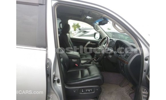 Buy Import Toyota Land Cruiser Other Car in Import - Dubai in Anse-la-Raye Buy Import Toyota Land Cruiser Other Car in Import - Dubai in Anse-la-Raye