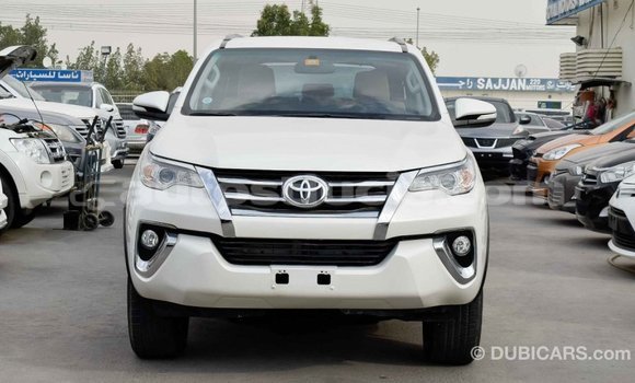 Buy Import Toyota Fortuner White Car in Import - Dubai in Anse-la-Raye Buy Import Toyota Fortuner White Car in Import - Dubai in Anse-la-Raye