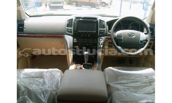 Buy Import Toyota Land Cruiser White Car in Import - Dubai in Anse-la-Raye Buy Import Toyota Land Cruiser White Car in Import - Dubai in Anse-la-Raye