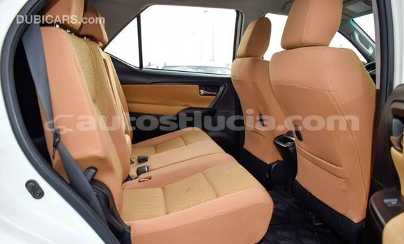 Buy Import Toyota Fortuner White Car in Import - Dubai in Anse-la-Raye Buy Import Toyota Fortuner White Car in Import - Dubai in Anse-la-Raye