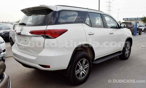 Buy Import Toyota Fortuner White Car in Import - Dubai in Anse-la-Raye Buy Import Toyota Fortuner White Car in Import - Dubai in Anse-la-Raye