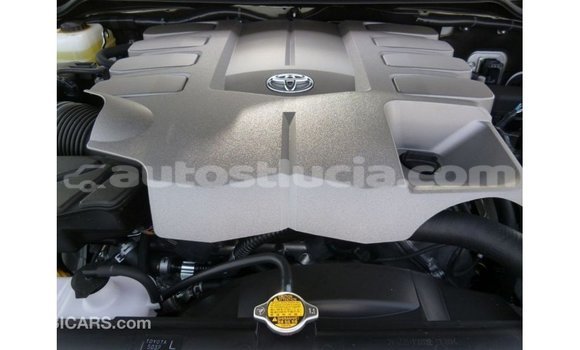 Buy Import Toyota Land Cruiser White Car in Import - Dubai in Anse-la-Raye Buy Import Toyota Land Cruiser White Car in Import - Dubai in Anse-la-Raye