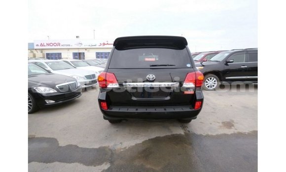 Buy Import Toyota Land Cruiser Black Car in Import - Dubai in Anse-la-Raye Buy Import Toyota Land Cruiser Black Car in Import - Dubai in Anse-la-Raye