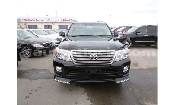 Buy Import Toyota Land Cruiser Black Car in Import - Dubai in Anse-la-Raye Buy Import Toyota Land Cruiser Black Car in Import - Dubai in Anse-la-Raye