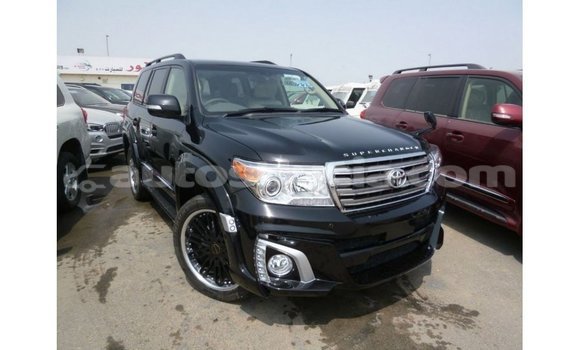 Buy Import Toyota Land Cruiser Black Car in Import - Dubai in Anse-la-Raye Buy Import Toyota Land Cruiser Black Car in Import - Dubai in Anse-la-Raye