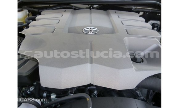Buy Import Toyota Land Cruiser White Car in Import - Dubai in Anse-la-Raye Buy Import Toyota Land Cruiser White Car in Import - Dubai in Anse-la-Raye