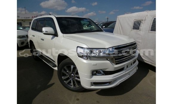 Buy Import Toyota Land Cruiser White Car in Import - Dubai in Anse-la-Raye Buy Import Toyota Land Cruiser White Car in Import - Dubai in Anse-la-Raye