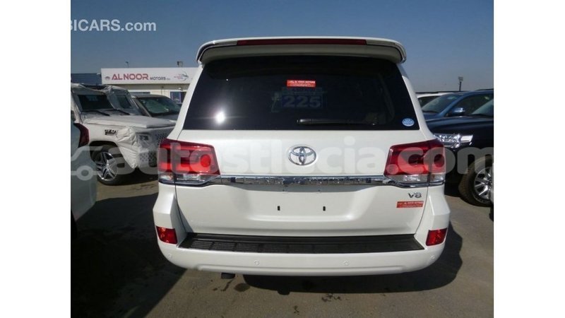 Big with watermark toyota land cruiser anse la raye import dubai 2345