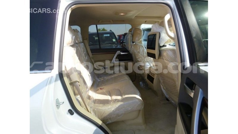 Big with watermark toyota land cruiser anse la raye import dubai 2345