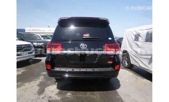 Acheter Import Voiture Toyota Land Cruiser Noir à Import - Dubai, Anse-la-Raye Acheter Import Voiture Toyota Land Cruiser Noir à Import - Dubai, Anse-la-Raye