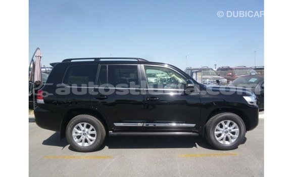 Acheter Import Voiture Toyota Land Cruiser Noir à Import - Dubai, Anse-la-Raye Acheter Import Voiture Toyota Land Cruiser Noir à Import - Dubai, Anse-la-Raye