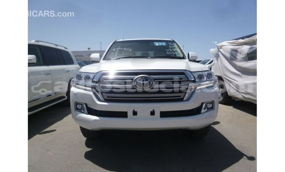 Buy Import Toyota Land Cruiser White Car in Import - Dubai in Anse-la-Raye Buy Import Toyota Land Cruiser White Car in Import - Dubai in Anse-la-Raye