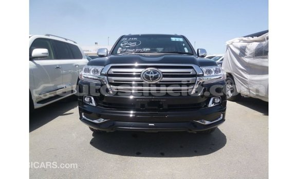 Acheter Import Voiture Toyota Land Cruiser Noir à Import - Dubai, Anse-la-Raye Acheter Import Voiture Toyota Land Cruiser Noir à Import - Dubai, Anse-la-Raye
