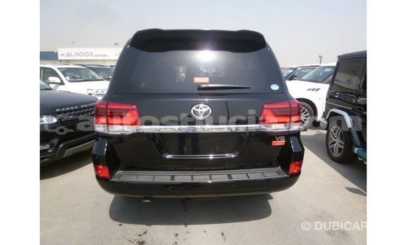 Acheter Import Voiture Toyota Land Cruiser Noir à Import - Dubai, Anse-la-Raye Acheter Import Voiture Toyota Land Cruiser Noir à Import - Dubai, Anse-la-Raye