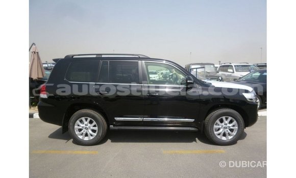 Acheter Import Voiture Toyota Land Cruiser Noir à Import - Dubai, Anse-la-Raye Acheter Import Voiture Toyota Land Cruiser Noir à Import - Dubai, Anse-la-Raye