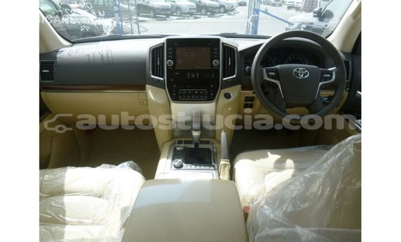 Buy Import Toyota Land Cruiser White Car in Import - Dubai in Anse-la-Raye Buy Import Toyota Land Cruiser White Car in Import - Dubai in Anse-la-Raye