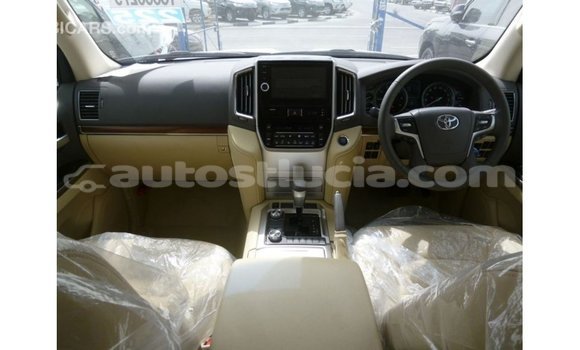 Buy Import Toyota Land Cruiser White Car in Import - Dubai in Anse-la-Raye Buy Import Toyota Land Cruiser White Car in Import - Dubai in Anse-la-Raye