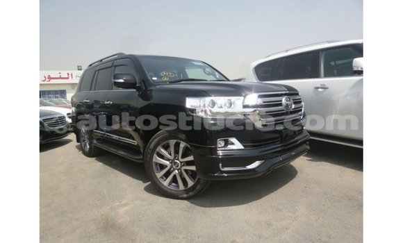 Buy Import Toyota Land Cruiser Black Car in Import - Dubai in Anse-la-Raye Buy Import Toyota Land Cruiser Black Car in Import - Dubai in Anse-la-Raye