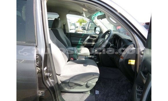 Buy Import Toyota Land Cruiser Other Car in Import - Dubai in Anse-la-Raye Buy Import Toyota Land Cruiser Other Car in Import - Dubai in Anse-la-Raye
