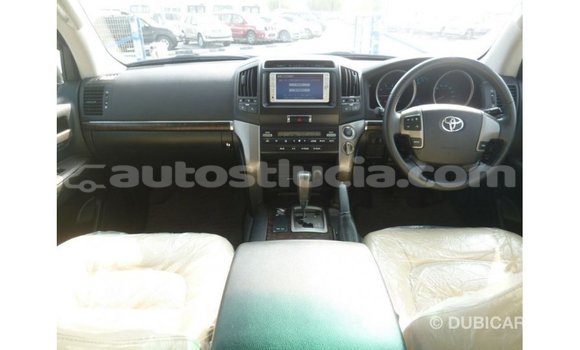 Buy Import Toyota Land Cruiser Other Car in Import - Dubai in Anse-la-Raye Buy Import Toyota Land Cruiser Other Car in Import - Dubai in Anse-la-Raye