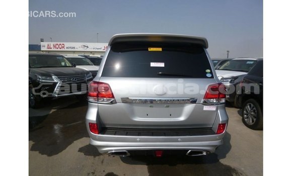 Buy Import Toyota Land Cruiser Other Car in Import - Dubai in Anse-la-Raye Buy Import Toyota Land Cruiser Other Car in Import - Dubai in Anse-la-Raye