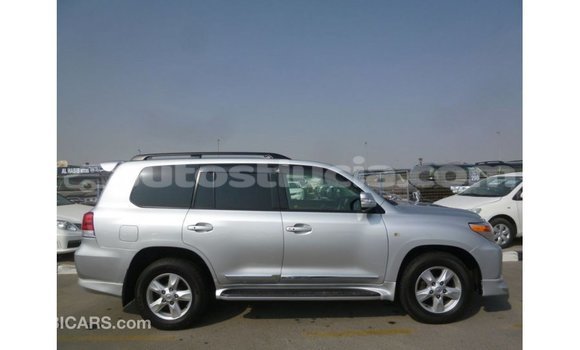 Buy Import Toyota Land Cruiser Other Car in Import - Dubai in Anse-la-Raye Buy Import Toyota Land Cruiser Other Car in Import - Dubai in Anse-la-Raye