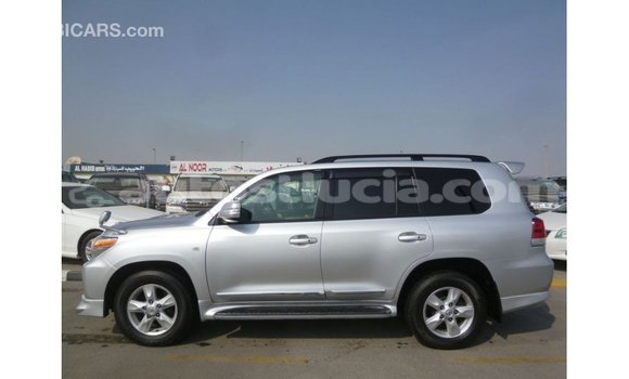 Buy Import Toyota Land Cruiser Other Car in Import - Dubai in Anse-la-Raye Buy Import Toyota Land Cruiser Other Car in Import - Dubai in Anse-la-Raye