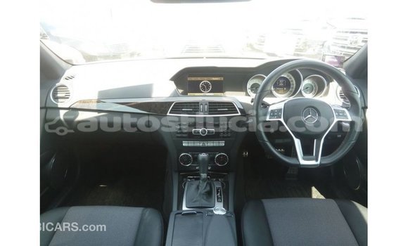 Buy Import Mercedes-Benz 200 Other Car in Import - Dubai in Anse-la-Raye Buy Import Mercedes-Benz 200 Other Car in Import - Dubai in Anse-la-Raye