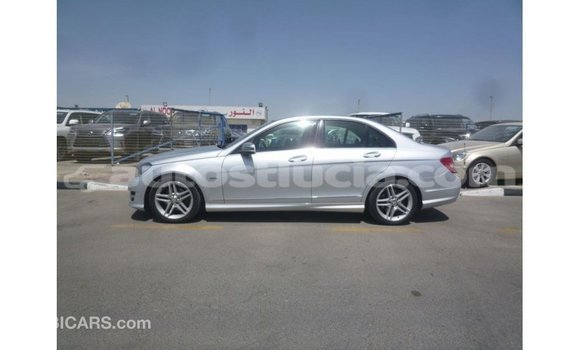 Buy Import Mercedes-Benz 200 Other Car in Import - Dubai in Anse-la-Raye Buy Import Mercedes-Benz 200 Other Car in Import - Dubai in Anse-la-Raye