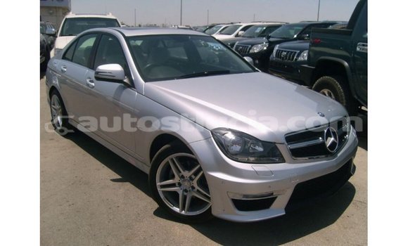 Buy Import Mercedes-Benz 190 (W201) Other Car in Import - Dubai in Anse-la-Raye Buy Import Mercedes-Benz 190 (W201) Other Car in Import - Dubai in Anse-la-Raye