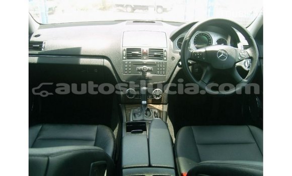Buy Import Mercedes-Benz 190 (W201) Other Car in Import - Dubai in Anse-la-Raye Buy Import Mercedes-Benz 190 (W201) Other Car in Import - Dubai in Anse-la-Raye