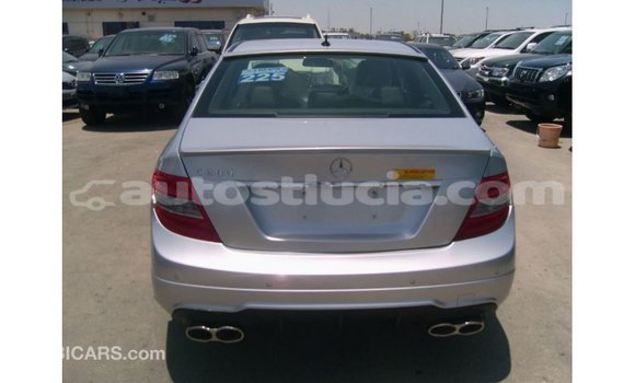 Buy Import Mercedes-Benz 190 (W201) Other Car in Import - Dubai in Anse-la-Raye Buy Import Mercedes-Benz 190 (W201) Other Car in Import - Dubai in Anse-la-Raye