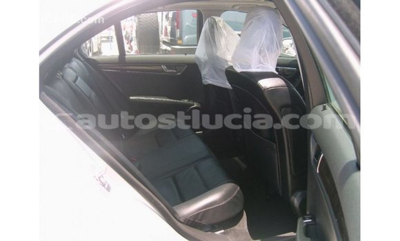 Buy Import Mercedes-Benz 190 (W201) Other Car in Import - Dubai in Anse-la-Raye Buy Import Mercedes-Benz 190 (W201) Other Car in Import - Dubai in Anse-la-Raye