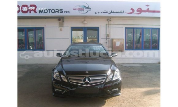 Acheter Import Voiture Mercedes-Benz 250 Noir à Import - Dubai, Anse-la-Raye Acheter Import Voiture Mercedes-Benz 250 Noir à Import - Dubai, Anse-la-Raye