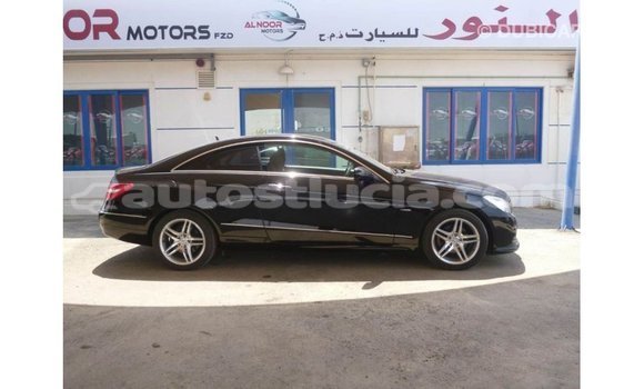 Acheter Import Voiture Mercedes-Benz 250 Noir à Import - Dubai, Anse-la-Raye Acheter Import Voiture Mercedes-Benz 250 Noir à Import - Dubai, Anse-la-Raye