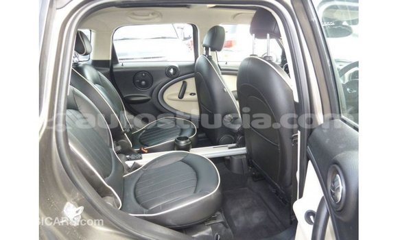 Buy Import Mini Cooper Brown Car in Import - Dubai in Anse-la-Raye Buy Import Mini Cooper Brown Car in Import - Dubai in Anse-la-Raye