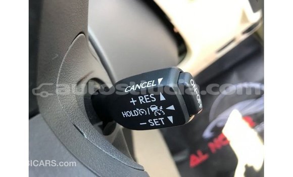 Buy Import Toyota Prado White Car in Import - Dubai in Anse-la-Raye Buy Import Toyota Prado White Car in Import - Dubai in Anse-la-Raye