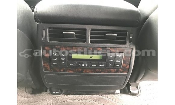 Buy Import Toyota Land Cruiser White Car in Import - Dubai in Anse-la-Raye Buy Import Toyota Land Cruiser White Car in Import - Dubai in Anse-la-Raye