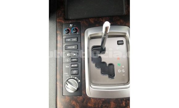 Buy Import Toyota Land Cruiser White Car in Import - Dubai in Anse-la-Raye Buy Import Toyota Land Cruiser White Car in Import - Dubai in Anse-la-Raye