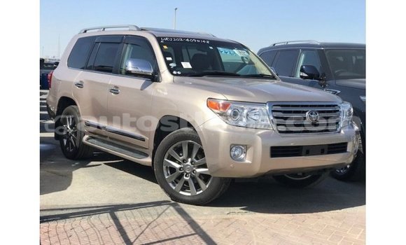 Acheter Import Voiture Toyota Land Cruiser Autre à Import - Dubai, Anse-la-Raye Acheter Import Voiture Toyota Land Cruiser Autre à Import - Dubai, Anse-la-Raye