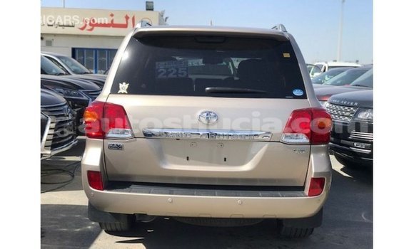 Acheter Import Voiture Toyota Land Cruiser Autre à Import - Dubai, Anse-la-Raye Acheter Import Voiture Toyota Land Cruiser Autre à Import - Dubai, Anse-la-Raye