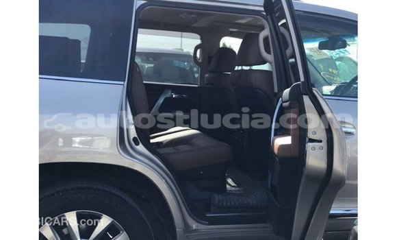 Acheter Import Voiture Toyota Land Cruiser Autre à Import - Dubai, Anse-la-Raye Acheter Import Voiture Toyota Land Cruiser Autre à Import - Dubai, Anse-la-Raye