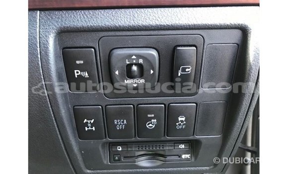 Acheter Import Voiture Toyota Land Cruiser Autre à Import - Dubai, Anse-la-Raye Acheter Import Voiture Toyota Land Cruiser Autre à Import - Dubai, Anse-la-Raye